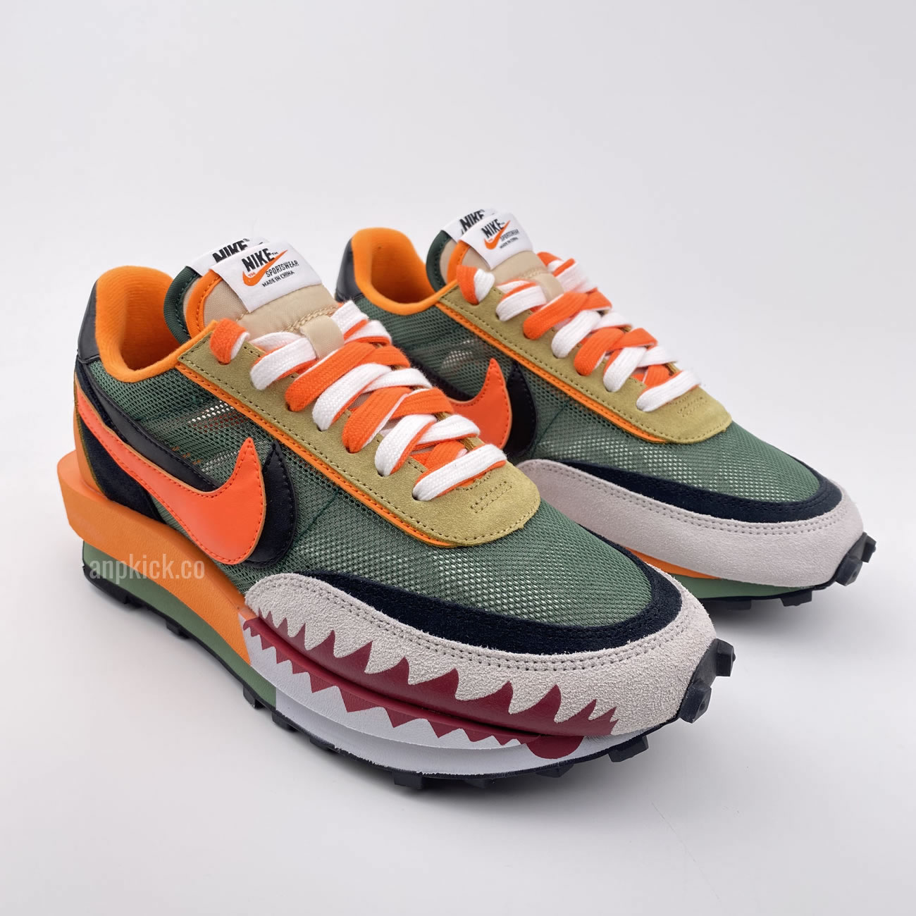 Bape Shark Mouth Sacai Nike Ldv Waffle Custom Shoes Bv0073 007 (3) - newkick.cc